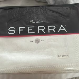 SFERRA KING BLANKET WHITE BRAND NEW NEVER OPENED